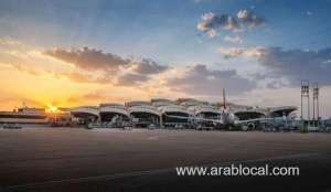 plane-skids-off-runway-during-landing-at-riyadh-airport-no-injuries-reported_saudi