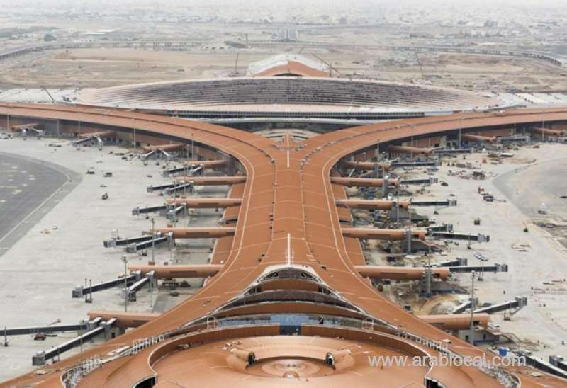 first-flight-to-land-at-new-jeddah-airport-today_kuwait