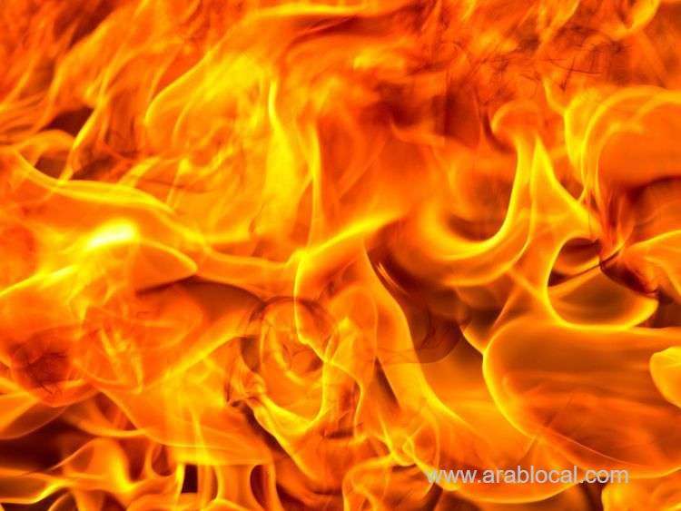 two-explosiveladen-al-houthi-boats-cause-fire-at-oil-facility-saudi
