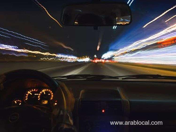 motorist-speeding-without-number-plates-caught-in-taif-saudi