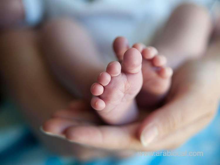 saudi-doctor-performs-rare-corneal-surgery-on-baby-saudi