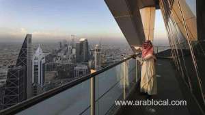 more-than-half-million-expatriates-left-saudi-labor-market-in-a-year_UAE