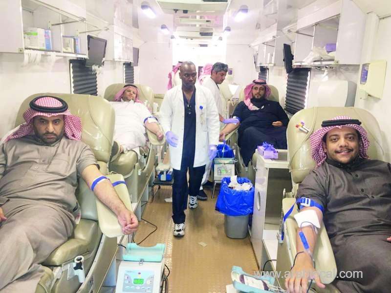 saudis-are-being-supposed-to-give-blood-as-the-pandemic-spreads-throughout-the-world-saudi
