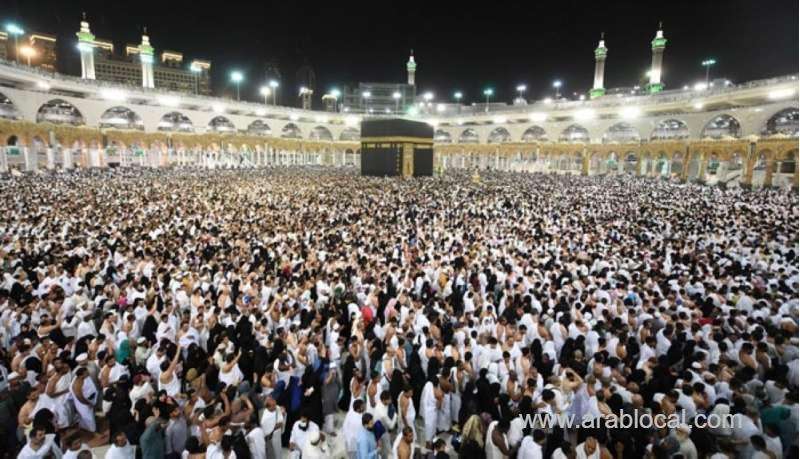 over-2m-worshipers-attend-khatm-al-qur’an-at-the-grand-mosque-saudi