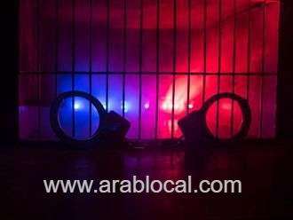 expat-jailed-for-trying-to-smuggle-279000-in-dates-boxes-saudi