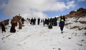 snow-covers-tabuks-jabal-allawz_UAE