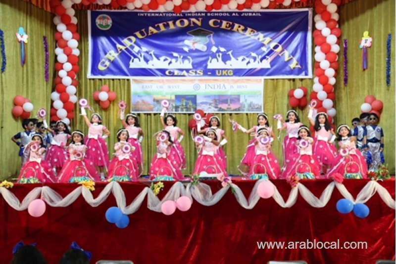 iis-jubail-celebrates-kg-graduation-saudi