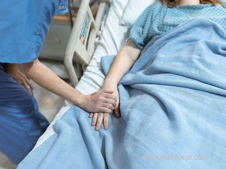 saudi-arabias-health-sector-government-professionals-now-permitted-to-work-in-private-sector-saudi