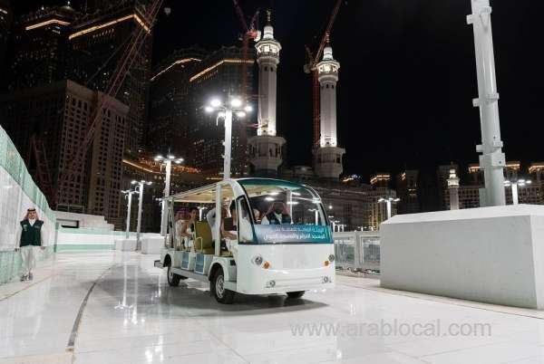 innovative-solution-smart-golf-carts-introduced-for-tawaf-at-makkah-grand-mosque-saudi