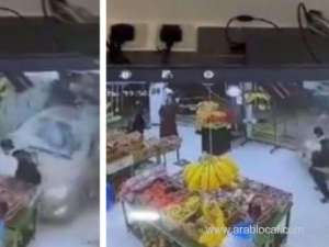 shocking-video-car-crashes-into-store-in-jizan-saudi-arabia--cctv-footage-reveals-dramatic-incident_saudi
