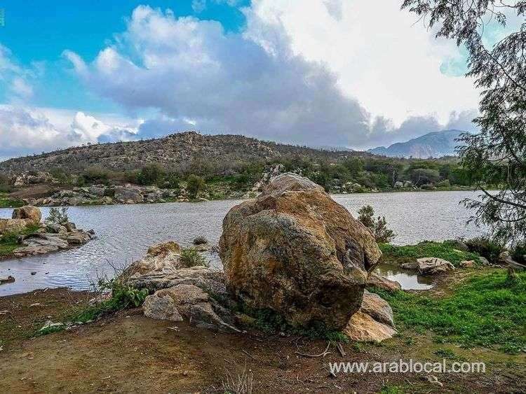 saudi-arabia-prepares-for-rainfall-and-thunderstorms-safety-measures-advised-saudi