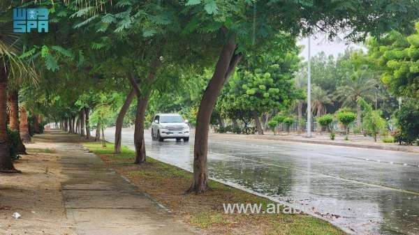 civil-defense-issues-warning-of-heavy-rainfall-and-flooding-across-saudi-regions-saudi