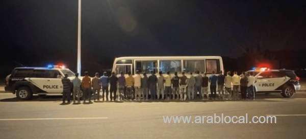 indian-expat-caught-transporting-22-illegal-hajj-visa-holders-faces-sr100000-fine-and-deportation-saudi
