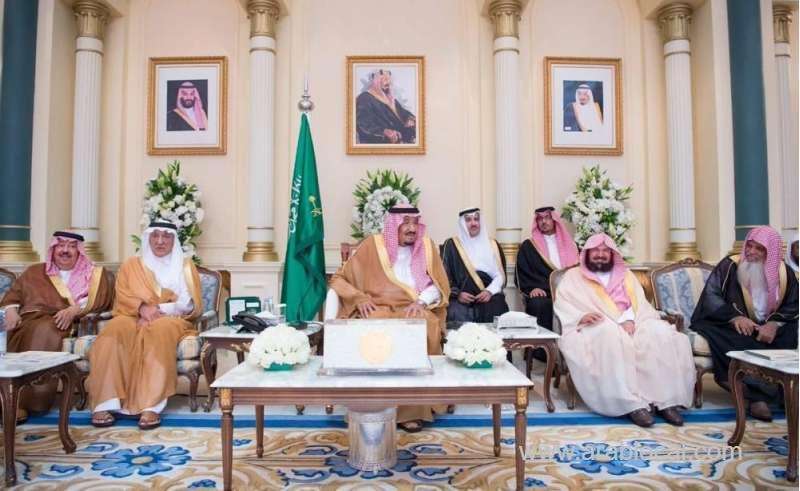 king-opens-convention-center,-launches-key-projects-in-madinah-saudi