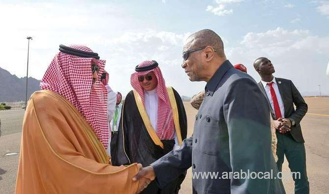 guinea-president-arrives-in-madinah-saudi