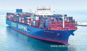 chinese-mega-vessel-docks-at-saudi-arabia’s-dammam-port_UAE