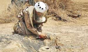 saudi-project-clears-408-mines-in-one-week_UAE