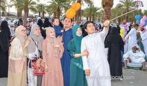 blend-of-colors-and-cultures-as-pilgrims-mark-eid-in-makkah_UAE