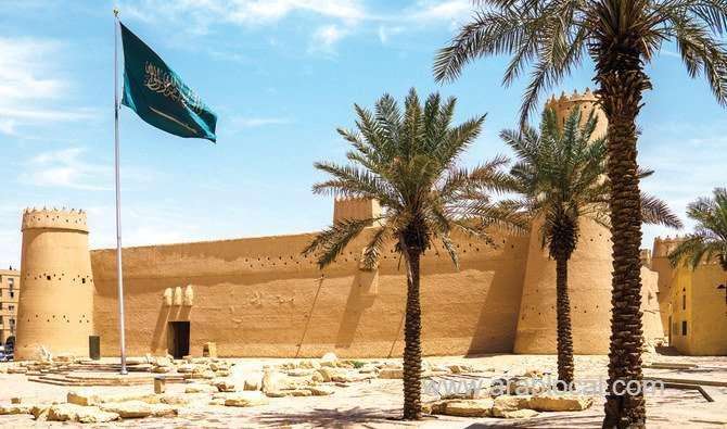 majestic-fort-in-riyadh-opens-a-door-on-saudi-arabia’s-past-saudi