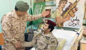 saudi-commander-makes-eid-visit-to-injured-troops_UAE