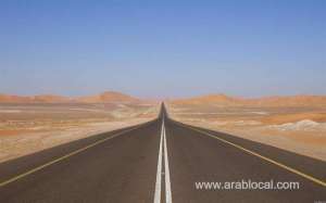 world's-longest-straight-road-in-saudi-arabia_UAE