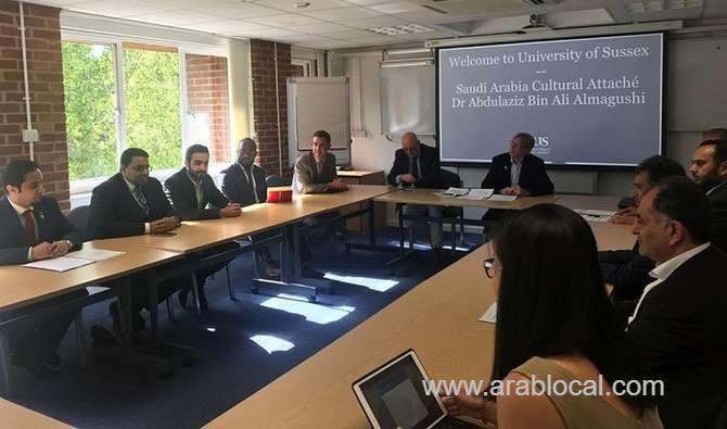 saudi-envoy-builds-links-with-uk-university-saudi