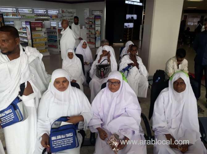 sri-lankan-muslims-begin-hajj-journey-saudi