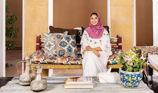 theface--hessah-alajaji,-adventurer-and-traveler-across-ksa-saudi