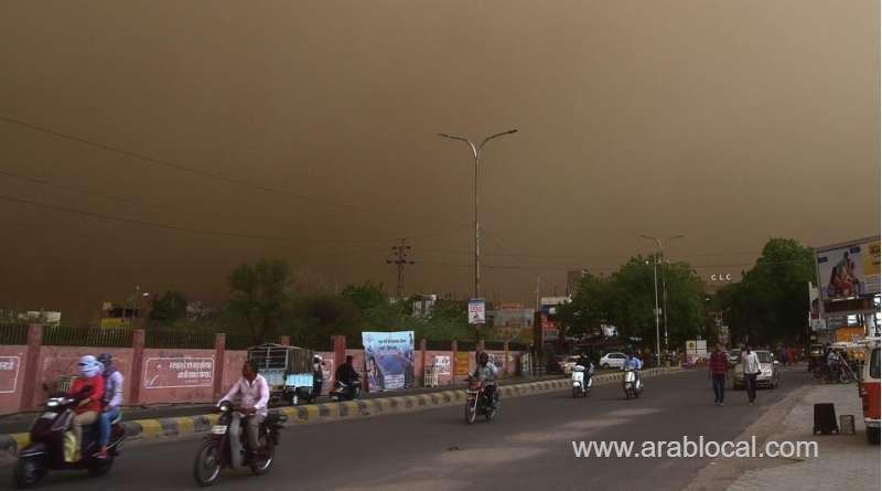 24-killed,-over-100-injured-as-dust-storm-wreaks-havoc-in-india-saudi