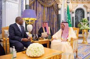 king-salman-receives-prime-minister-of-eswatini_UAE