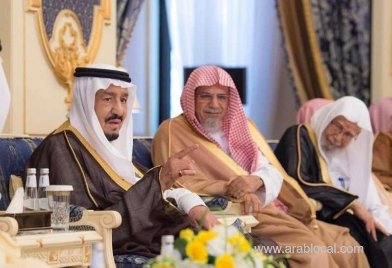 king-receives-princes,-ministers,-scholars,-officials-and-citizens-saudi
