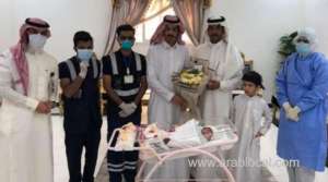 youngest-saudi-patient-recovered-moved-back-home_UAE
