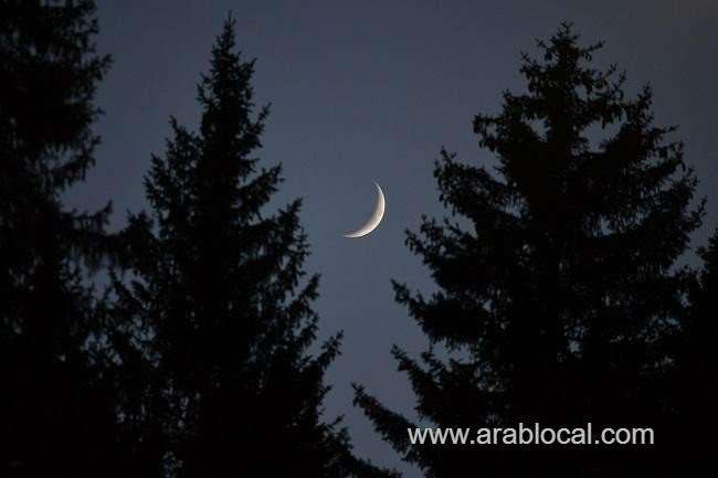 court-calls-on-all-muslims-to-look-for-crescent-moon-signalling-ramadan-saudi