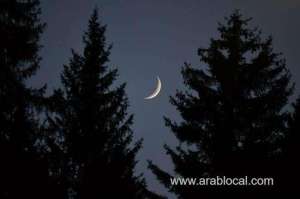 court-calls-on-all-muslims-to-look-for-crescent-moon-signalling-ramadan_UAE
