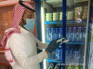 local-authorities-in-a-saudi-area-have-banned-salad-boxes-for-health-reasons_UAE