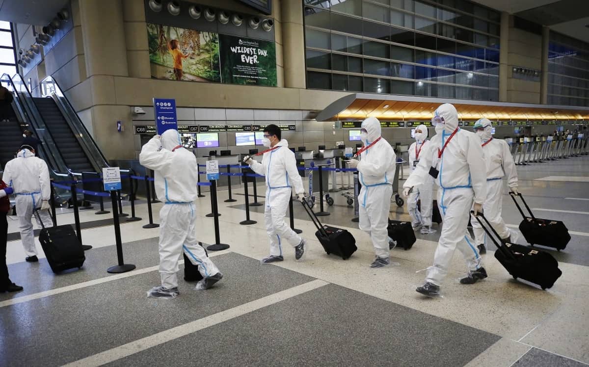 The New Look ofCabin Crew To Protect from Corona Virus