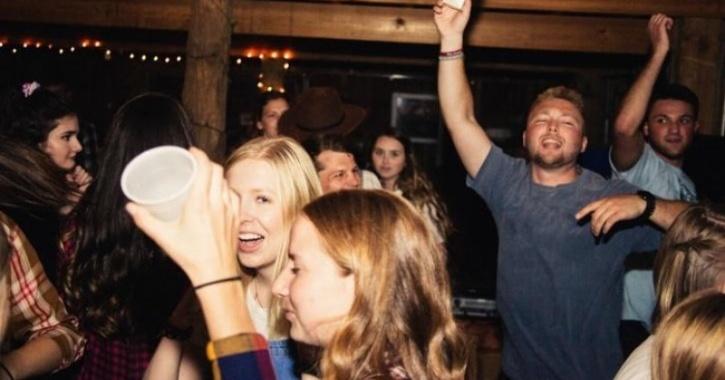 Students In US Are Throwing 'Coronavirus Parties,' First One To Get Infected Wins Prize Money